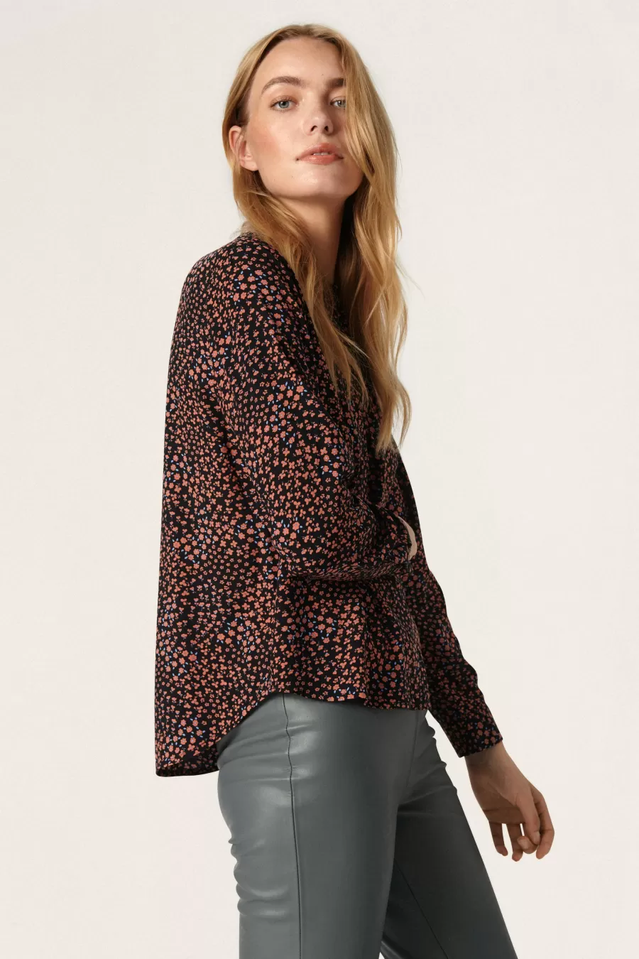 Soaked in Luxury SLAhnita Shirt | Shirts & Blouses