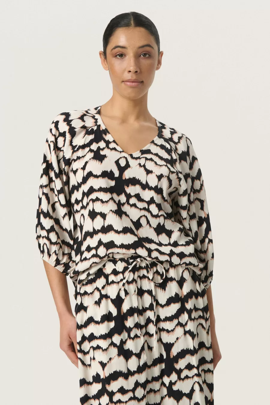 Soaked in Luxury SLAlize Blouse | Shirts & Blouses