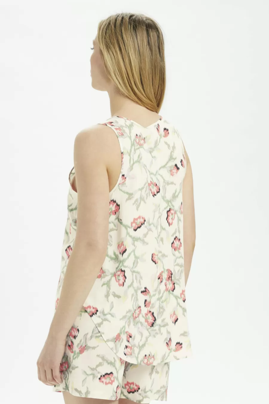 Soaked in Luxury SLArjana Tank Top | Shirts & Blouses