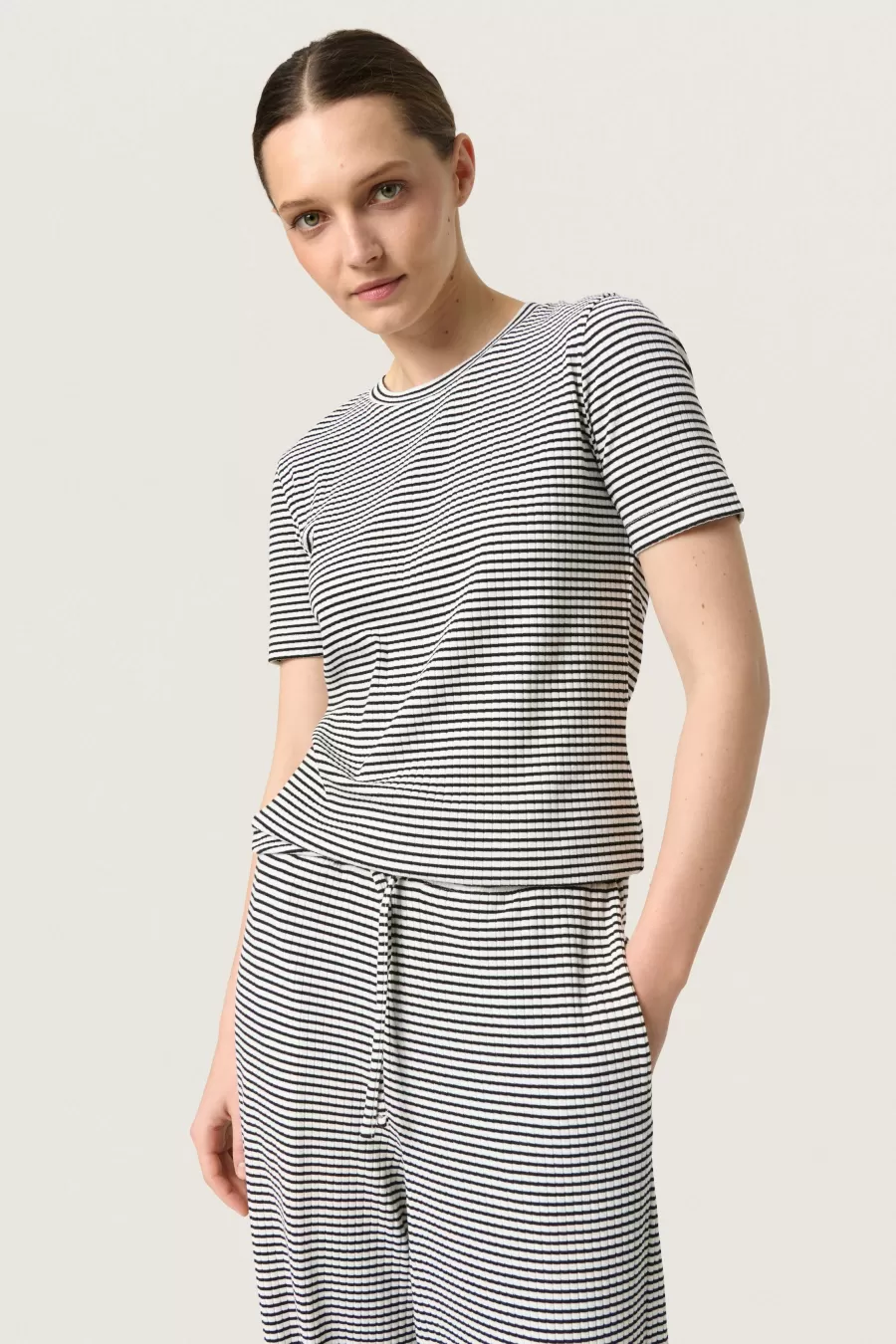 Soaked in Luxury SLCalva T-shirt | Online Exclusive | T-shirts & Tops