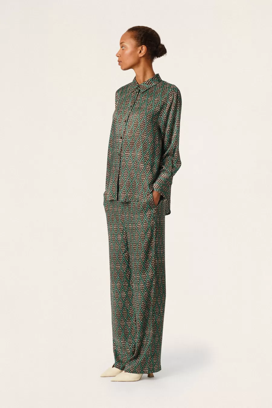Soaked in Luxury SLCleo Shirt | Shirts & Blouses