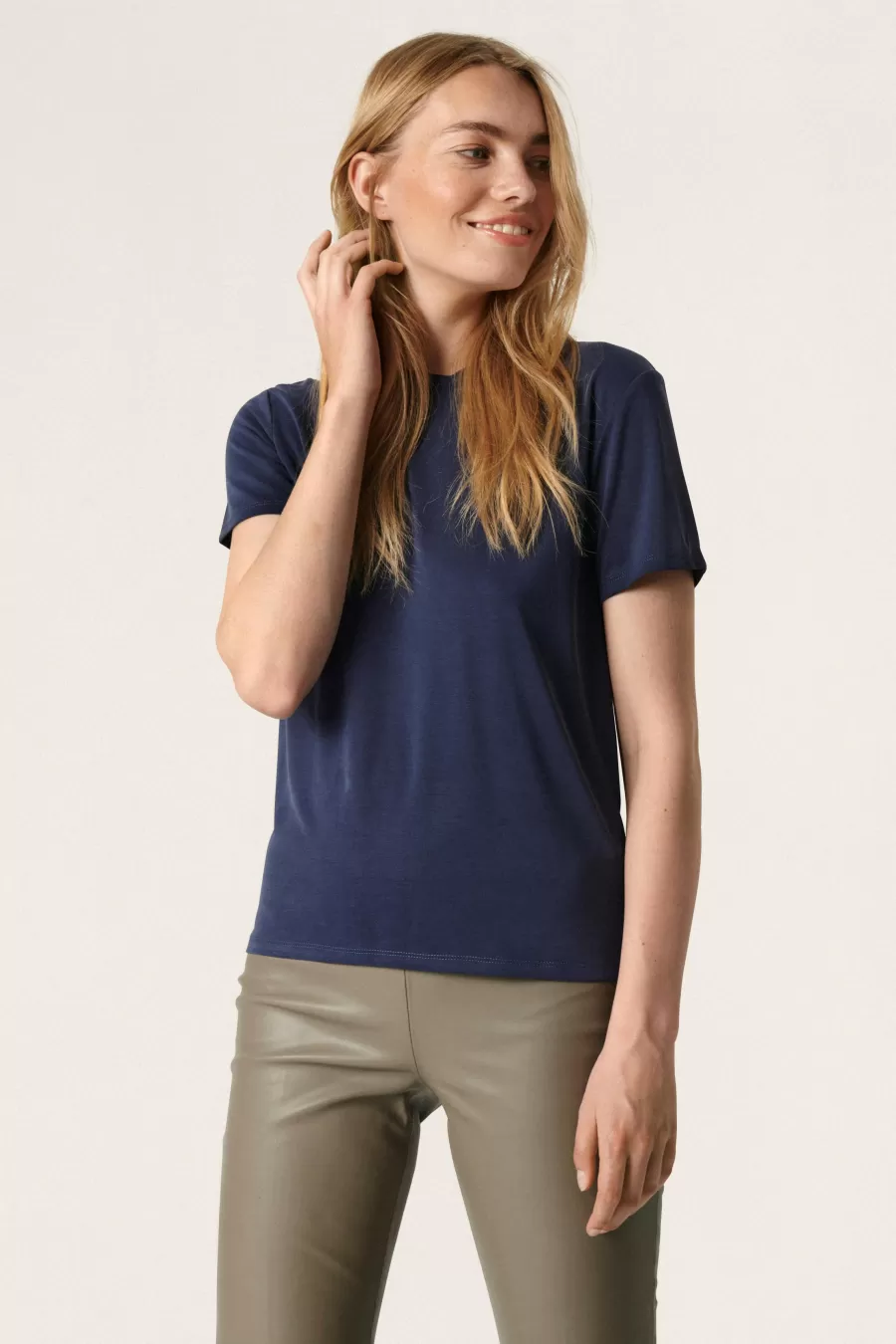 Soaked in Luxury SLColumbine T-shirt | T-shirts & Tops | T-shirts & Tops