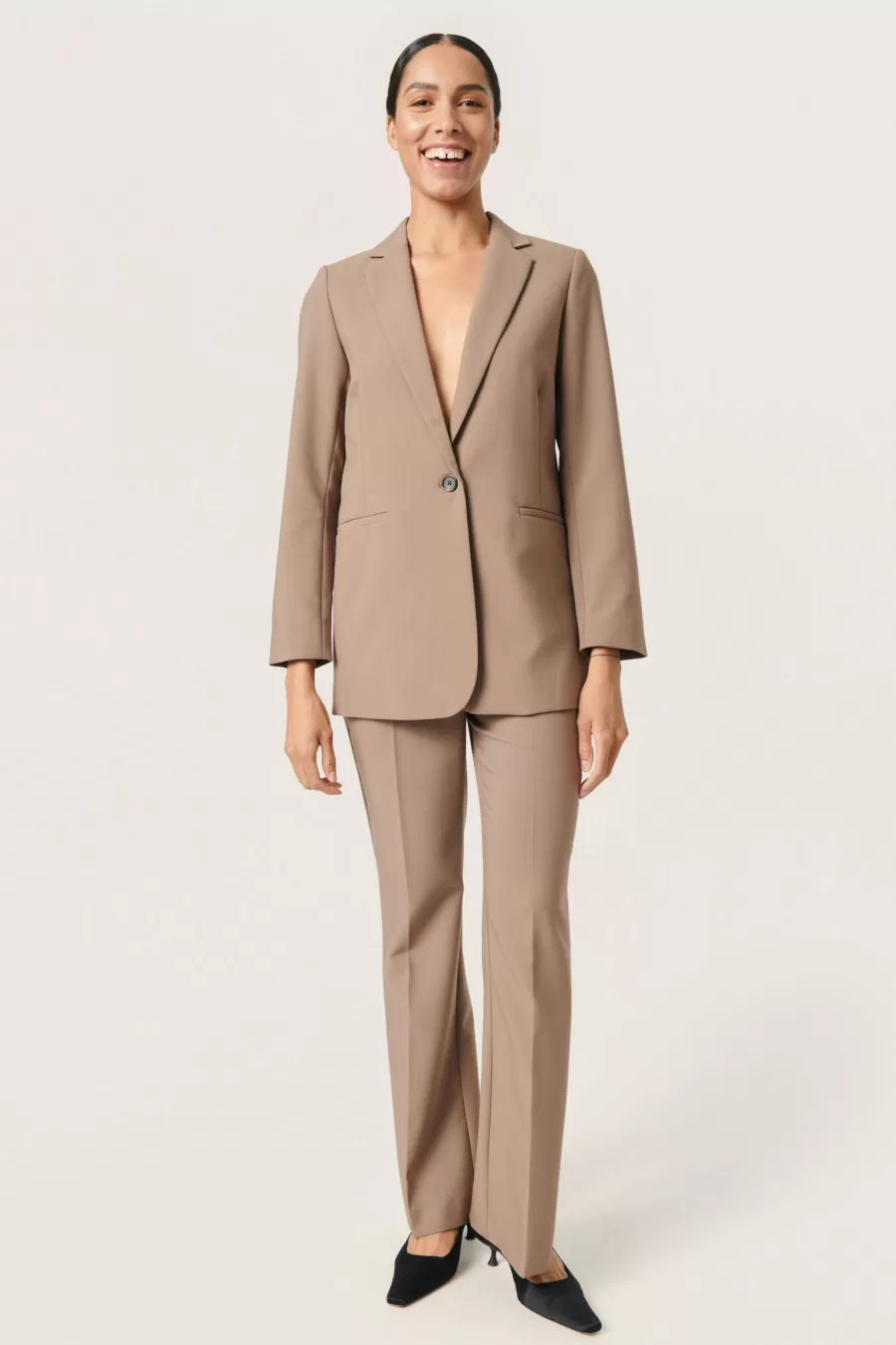 Soaked in Luxury SLCorinne Blazer | Blazers