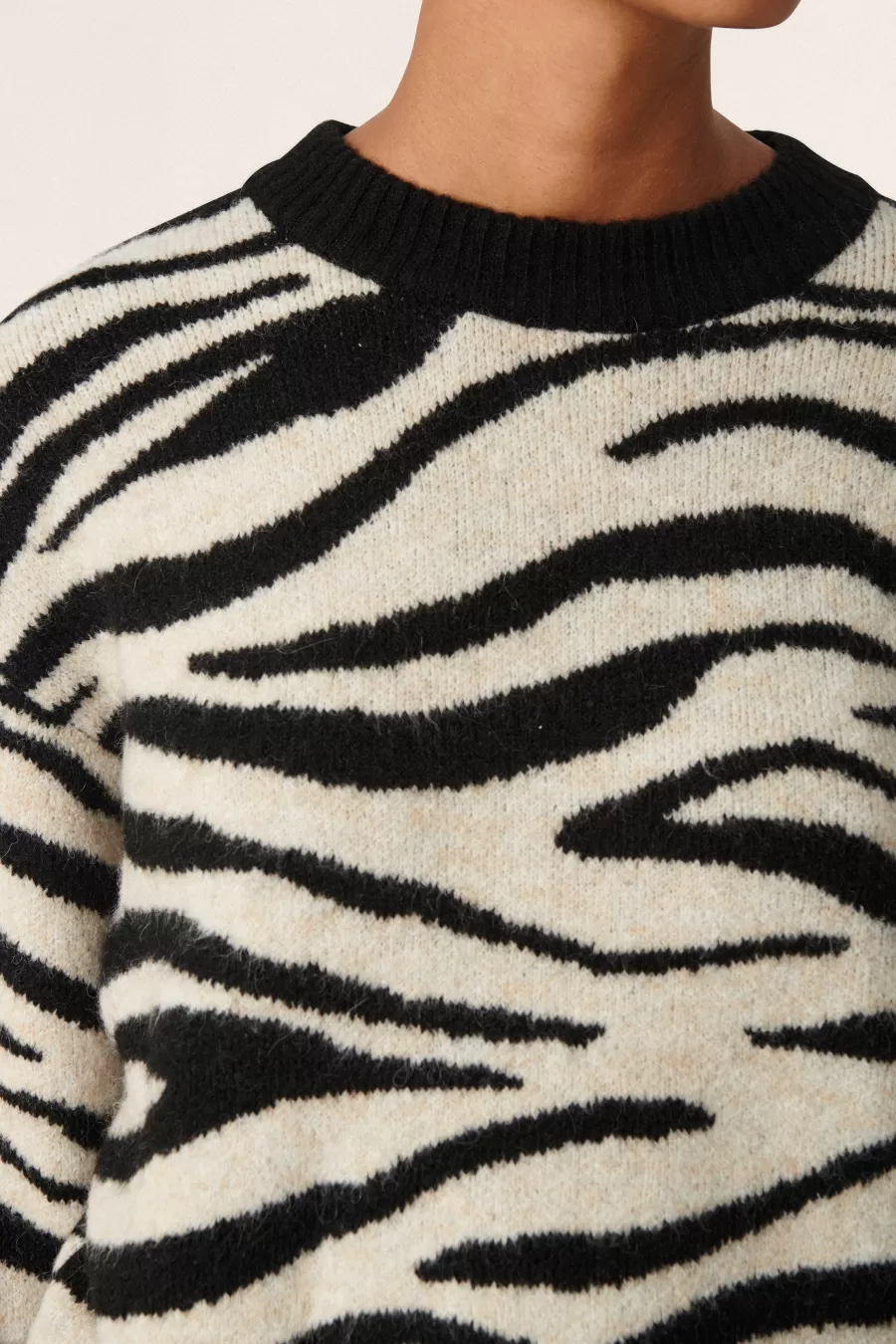 Soaked in Luxury SLDio Pullover | Wool Edit | Knitwear