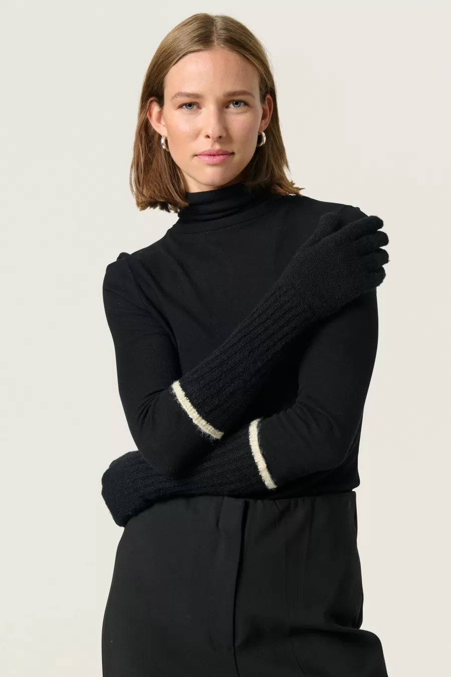 Soaked in Luxury SLEvilla Gloves | Accessories
