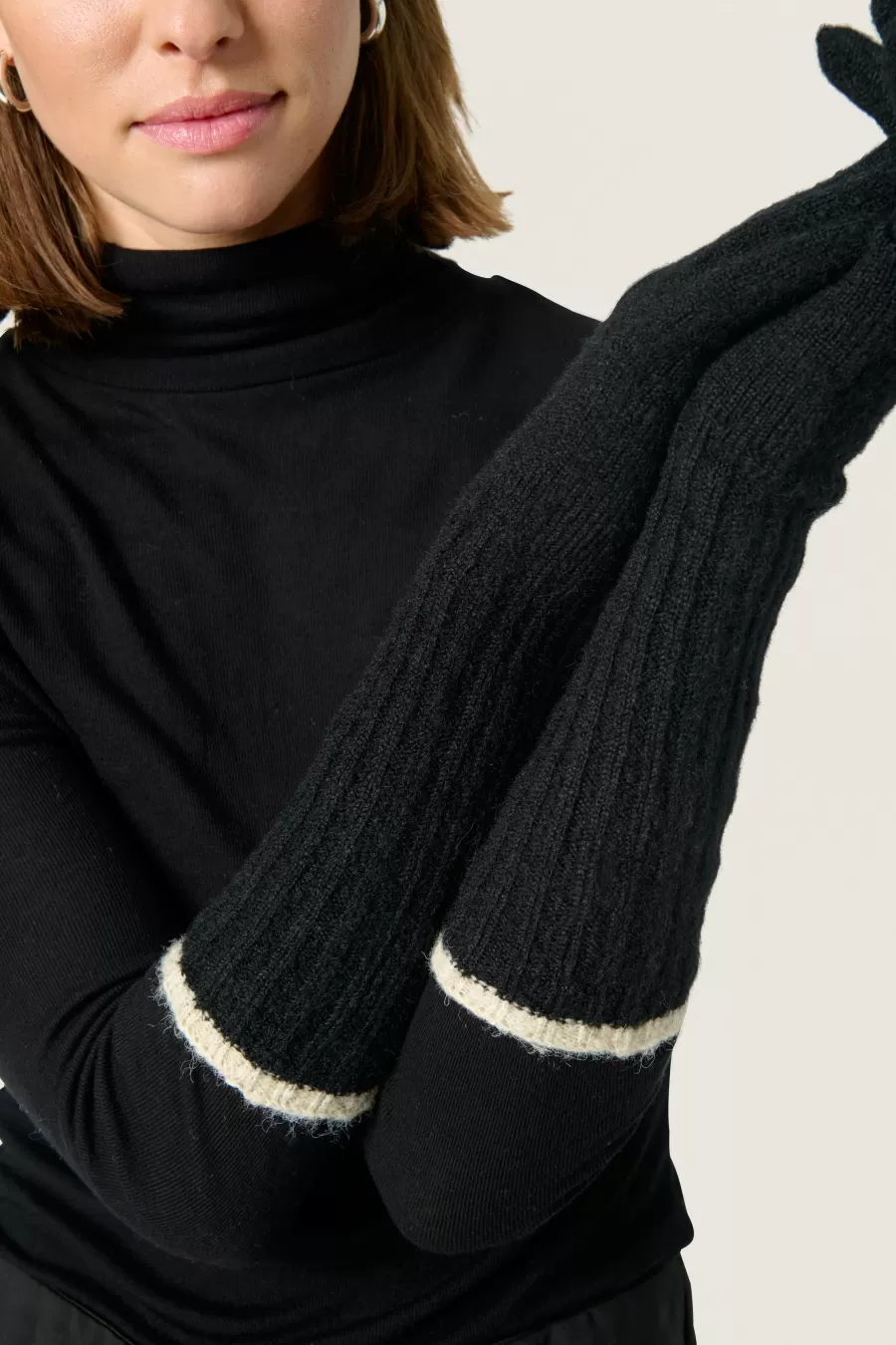 Soaked in Luxury SLEvilla Gloves | Accessories