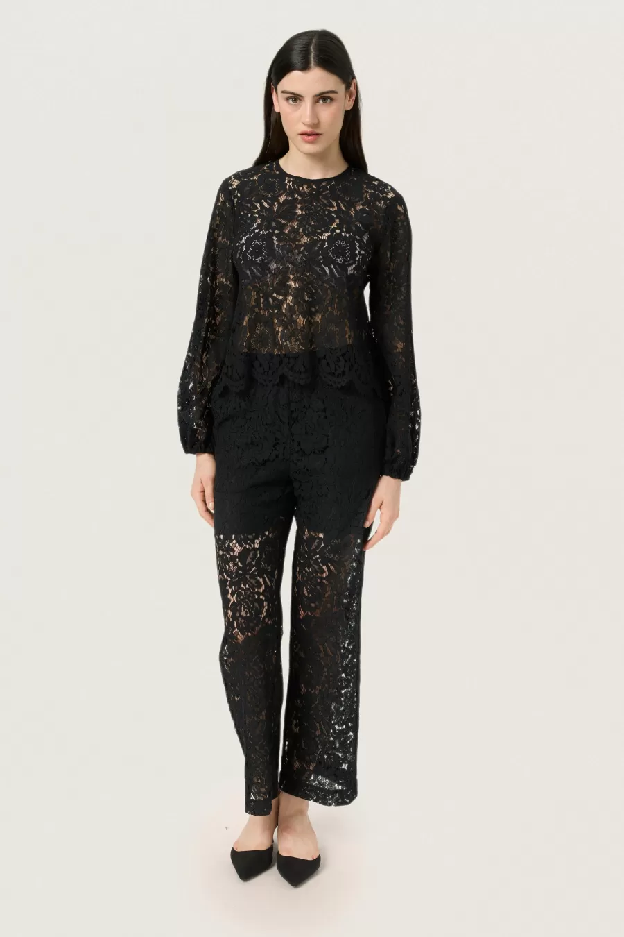 Soaked in Luxury SLHanni Blouse | Holiday Bliss | Occasionwear