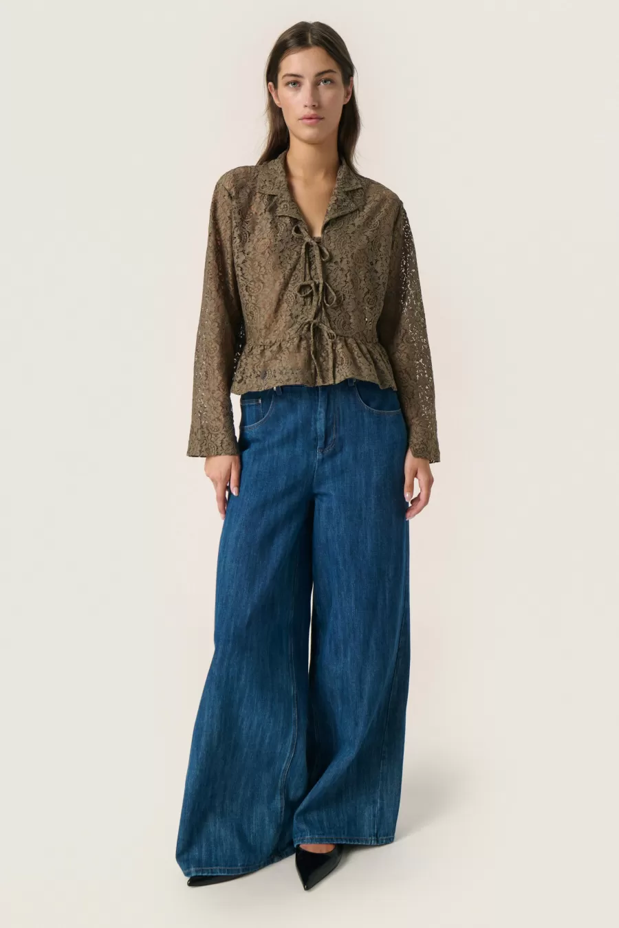 Soaked in Luxury SLHenni Shirt | Occasionwear | Online Exclusive