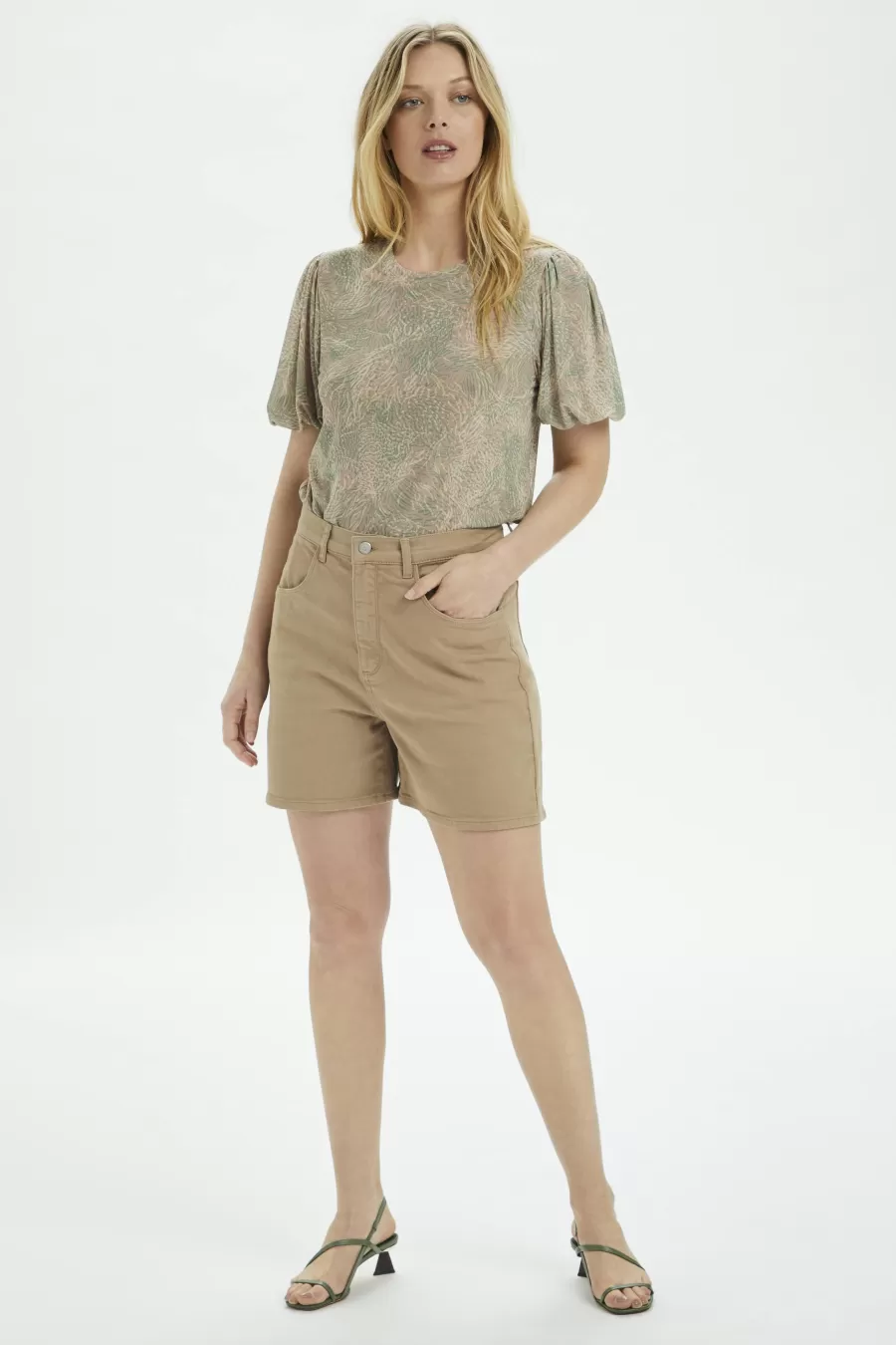 Soaked in Luxury SLIla T-shirt | T-shirts & Tops