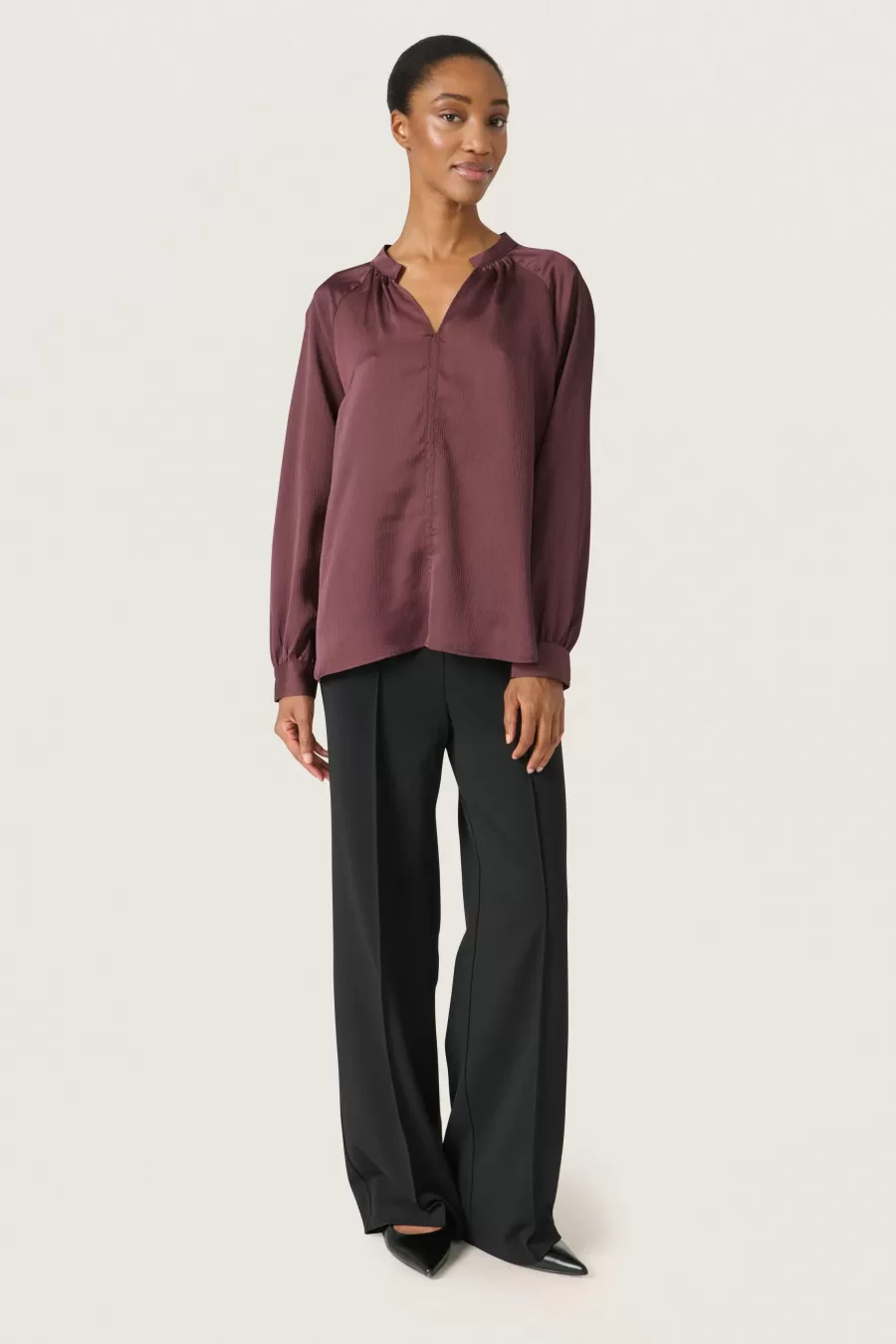 Soaked in Luxury SLIoana Blouse | Holiday Bliss | Shirts & Blouses