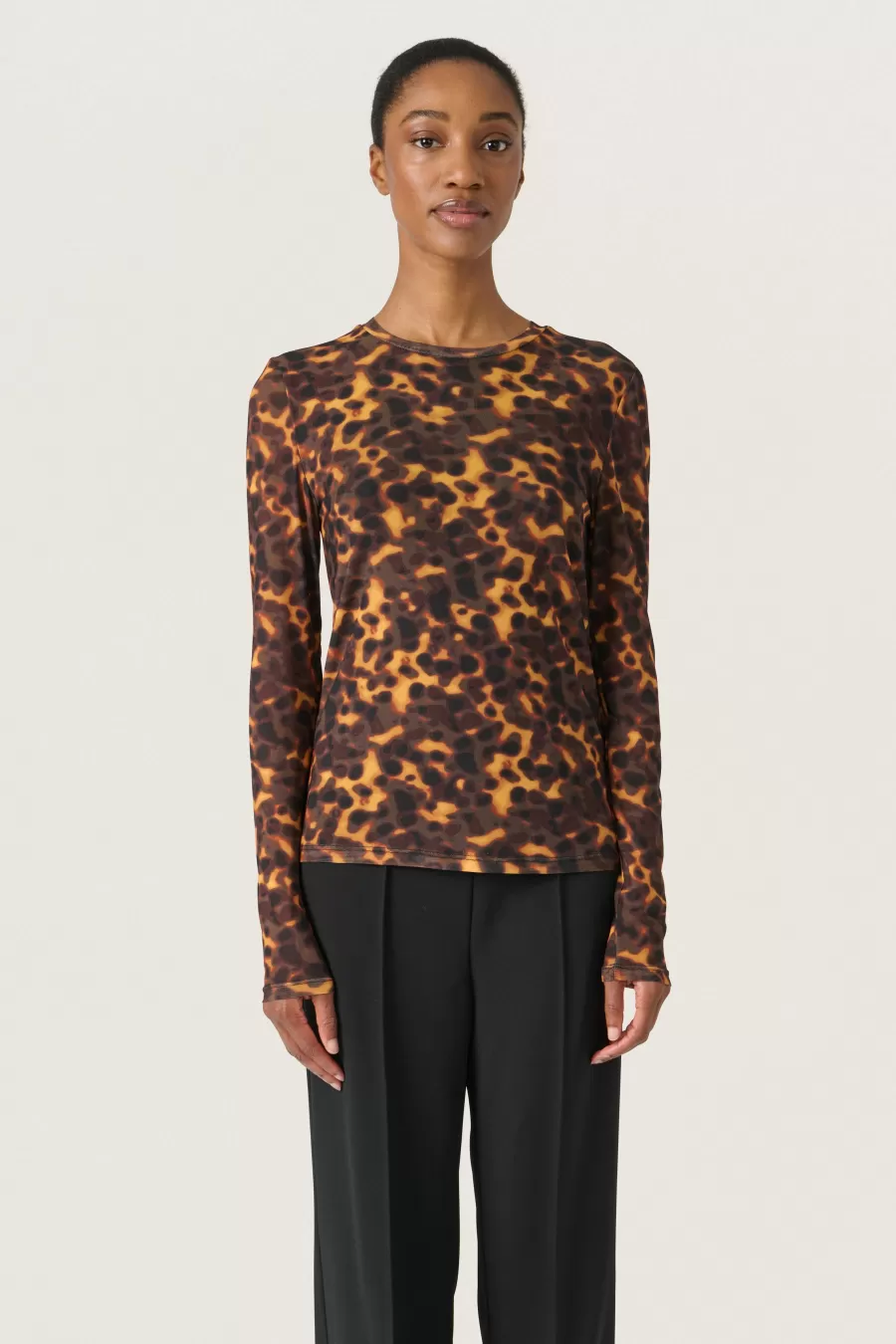 Soaked in Luxury SLKerrie T-shirt | Holiday Bliss | Occasionwear