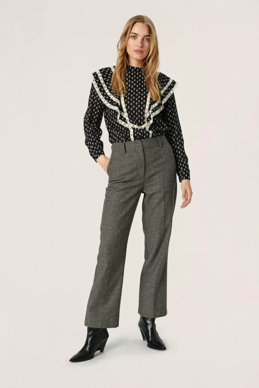 Soaked in Luxury SLLinetta Blouse | Shirts & Blouses