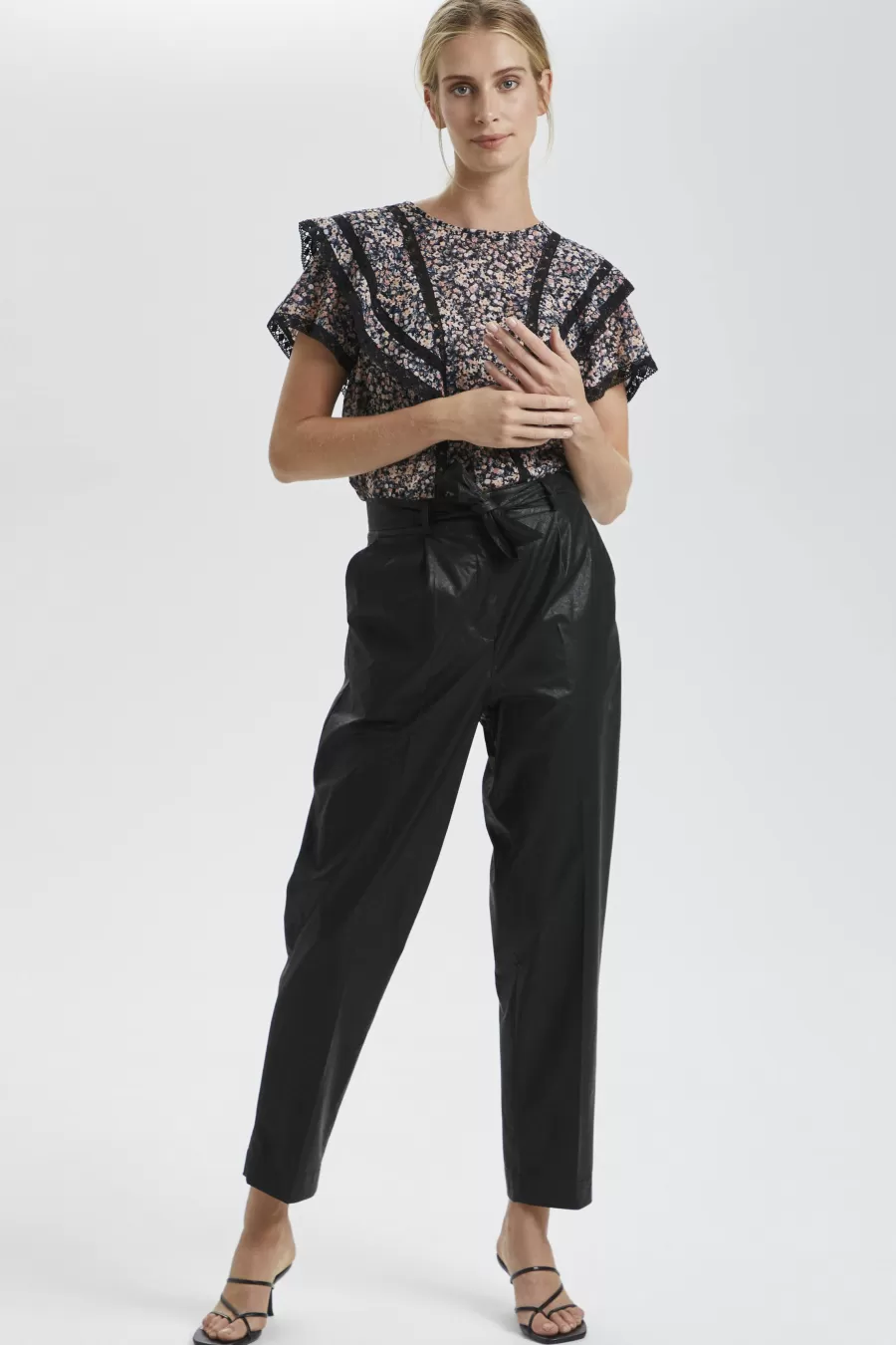 Soaked in Luxury SLLisson Pants | Pants