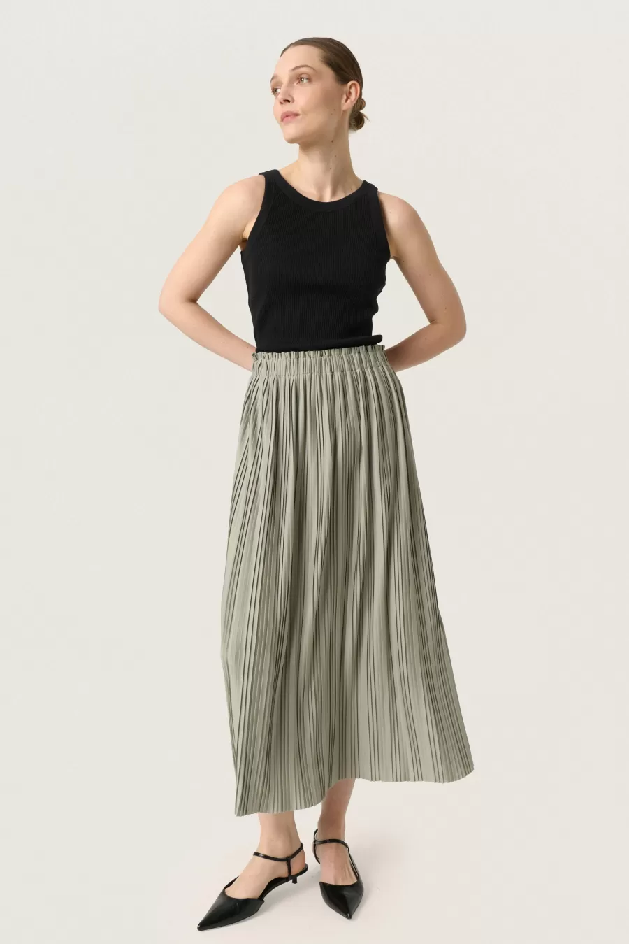 Soaked in Luxury SLSivone Pleated Skirt | Occasionwear | Skirts