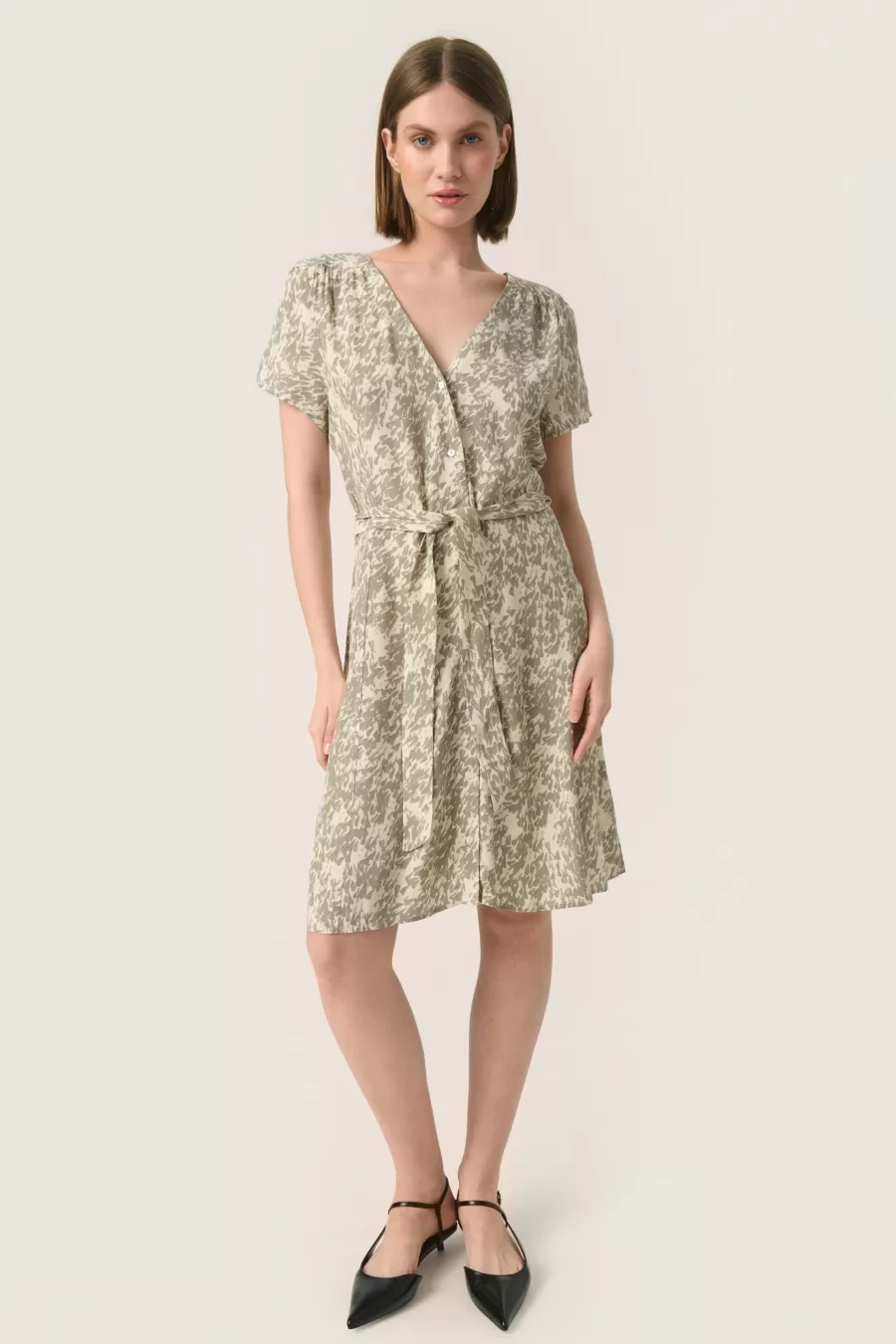 Soaked in Luxury SLSylvia Dress | Dresses